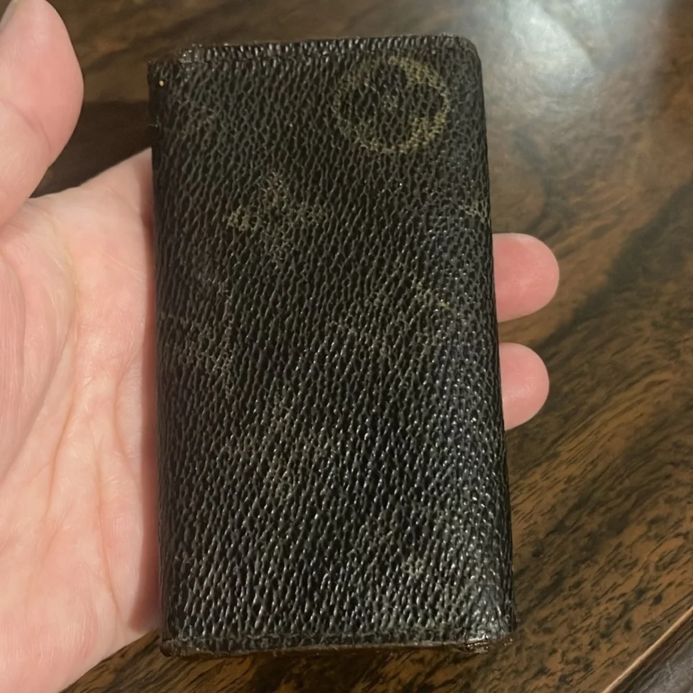 Authentic Vintage Louis Vuitton Key Case Project - Picture 4 of 17
